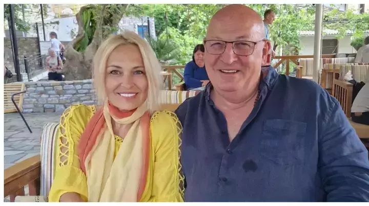 Bebe Cotimanis şi Iulia Dumitru4