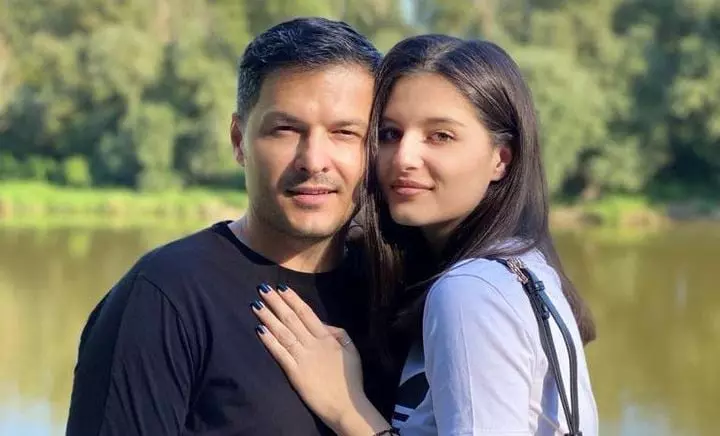 Carmina, fiica cea mare a lui Liviu Vârciu, a avut nevoie de operație (3)