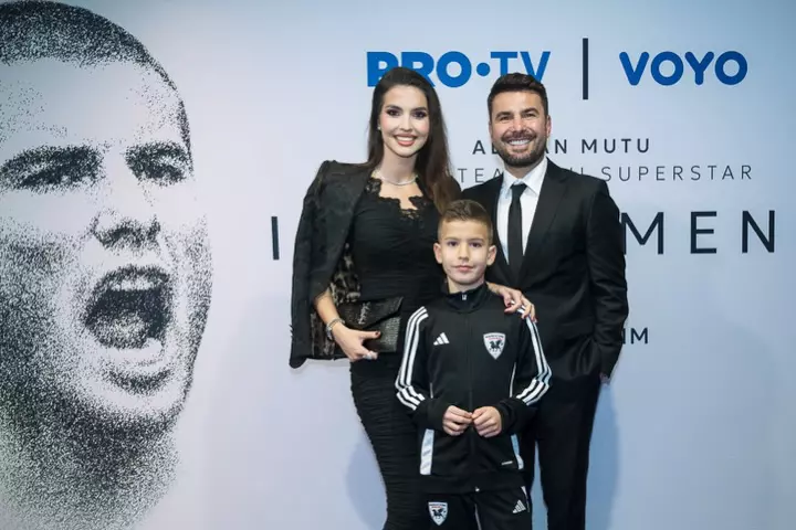 Adrian Mutu-Sandra-Mutu5