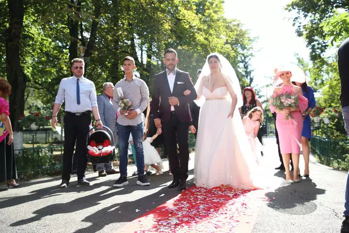 Mădălin Ionescu și Cristina Șișcanu, alături de Gabriela Cristea și Tavi Clonda