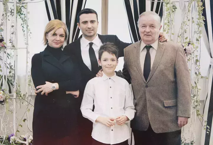 topescu familie