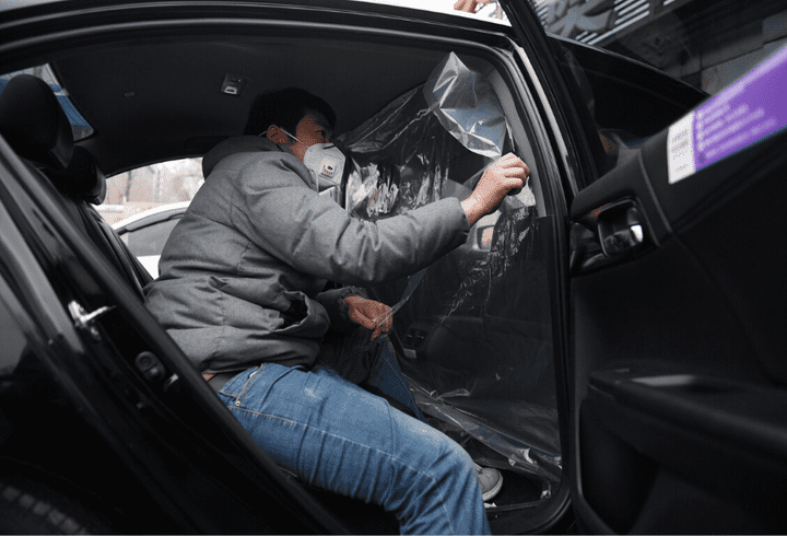 Adevăr sau mit: Dacă beau apă la fiecare 15 minute, mă feresc de coronavirus? Răspunsul oficial este ferm!