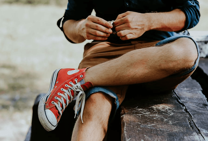 (P) 5 bluze elegante în culori tomnatice perfecte pentru a-ți îndulci fiecare ținută