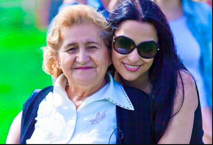 Iulia Albu a criticat-o dur pe Oana Roman: "O fotografie atât de prelucrată"