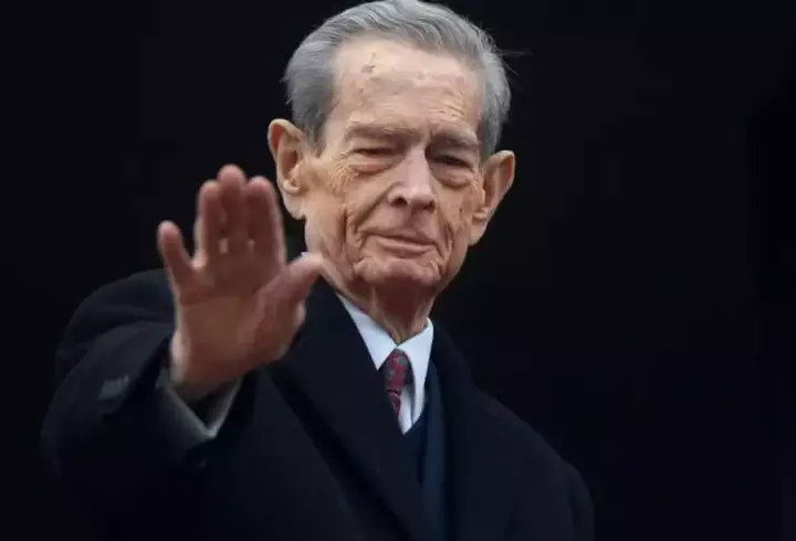 Ce dezvăluiri face Anamaria Prodan despre Reghe, în cartea ei: "Dacă-mi va cere ajutorul, eu..."