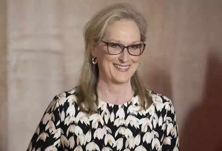 Câți bani primește Ilie Năstase din pensia de general. I-a cumparat soției o vacanță