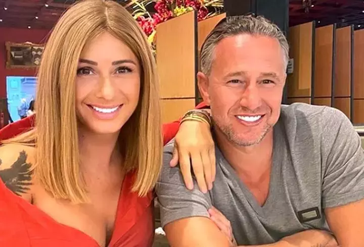 Cine-e-barbatul-alaturi-de-care-a-facut-Anamaria-Prodan-Revelionul-8-1