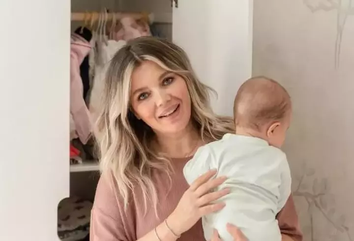 Fiul lui Ștefan Bănică și-a deschis propria afacere, din banii lui, la doar 20 de ani. Violeta, sora lui, i-a fost alături