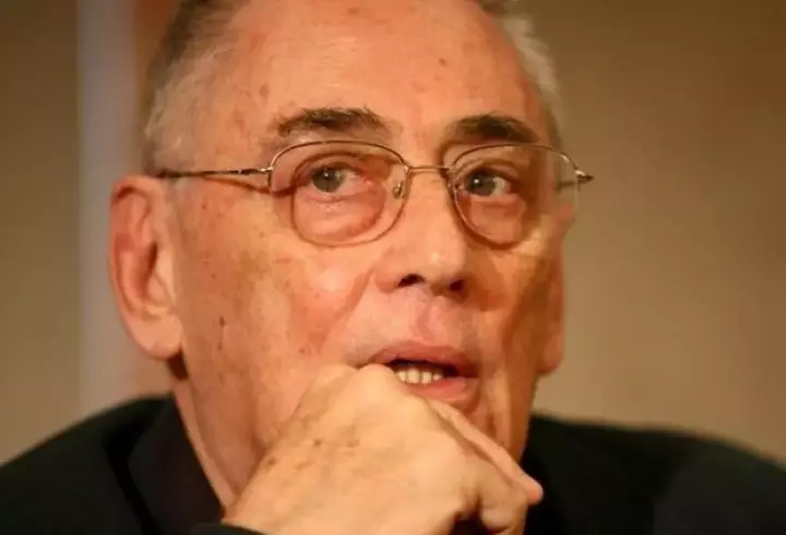 Ce operații estetice și-a făcut Maria Constantin. Arată diferit acum