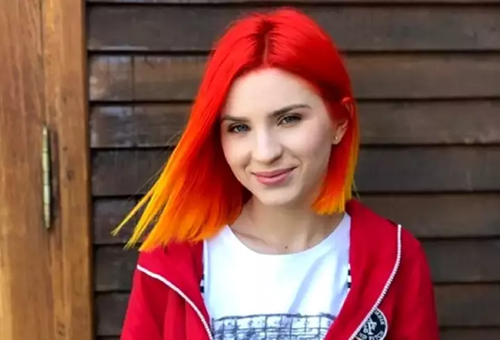 Adela Popescu are COVID-19 a doua oară: „Îmi curge nasul și gâtul mă doare”. Cine o înlocuiește la Vorbește Lumea