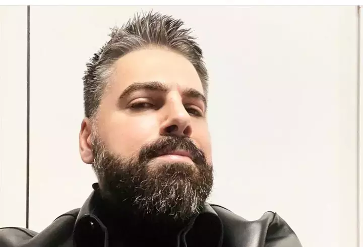 Andreea Marin, susținută de iubitul Adrian Brâncoveanu și de fiica Violeta la lansarea cărții sale: „Cand ma plangeam ca nu imi iese ceva, tatal meu..."