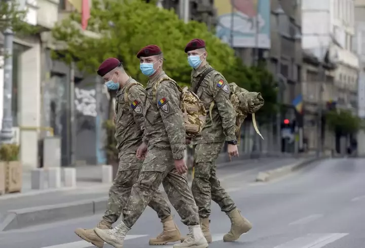 Alec Baldwin, noi declarații privind ancheta referitoare la moartea Halynei Hutchins: "Oamenii care au bani nu sunt neglijenți"