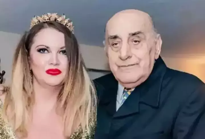 Irina Tănase are un nou iubit, după despărțirea de Liviu Dragnea? Cu cine a fost surprinsă