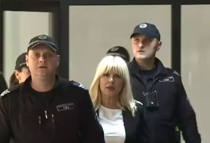 Răzvan Simion și Dani Oțil, schimb de replici neașteptat, în direct, la TV: „Nu ți-e, mă, rușine? Te-am dus în spate atâția ani...”