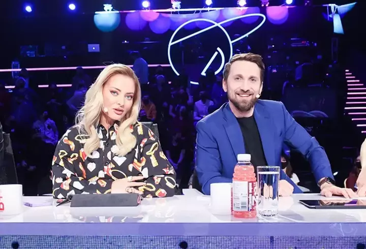 Ce se întâmplă în prima ediție a emisiunii „Jocul Cuvintelor” cu Dan Negru, de la Kanal D: „Contează doar ce ai în cap!”