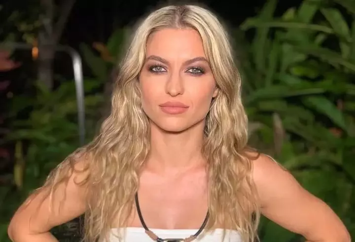 Cu ce se ocupă băiatul Cristinei Bâtlan, jurata de la Imperiul Leilor. Adi câștigă bani frumoși la nici 18 ani