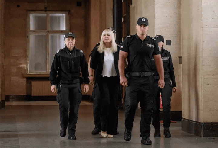 Cum se înțelege Denisa Tănase cu sora ei, Raluca, după ce s-a mutat în Dubai: „Lucrează împreună cu noi. Este...” / EXCLUSIV