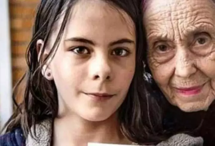 Iulia Albu a purtat un magnific colier de 40.000 de euro la petrecerea VIVA! Cum arată spectaculoasa bijuterie