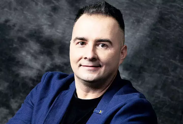 Iulia Albu a purtat un magnific colier de 40.000 de euro la petrecerea VIVA! Cum arată spectaculoasa bijuterie