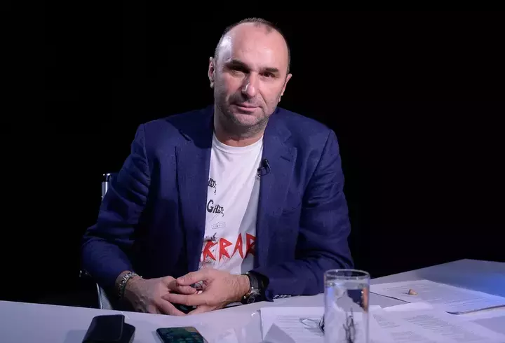 Marius-Tuca-salariu-4