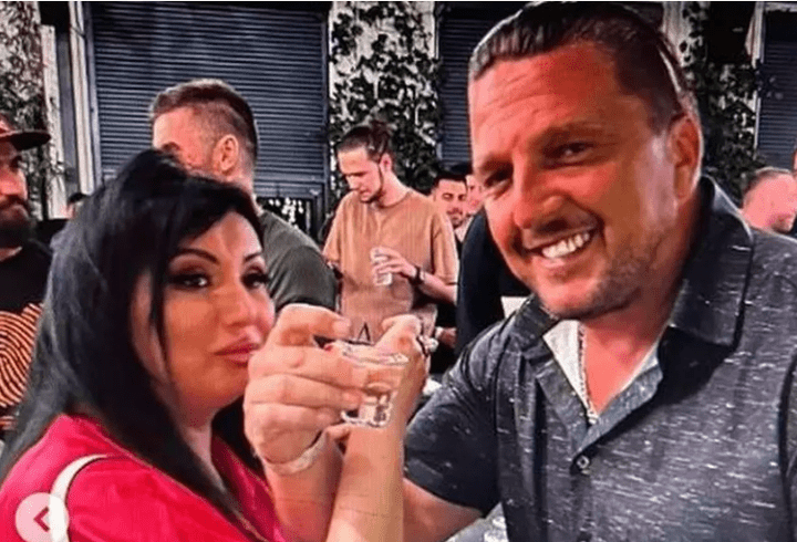 Care este numele real al lui Emily Burghelea."Dacă îți schimbi numele, îți schimbi și destinul"