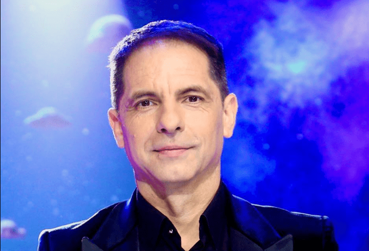 Ce vedete au datorii la Adina Buzatu. Stilista le-a dezvăluit numele: „Am vorbit și cu Alex Velea că are să-mi dea bani”