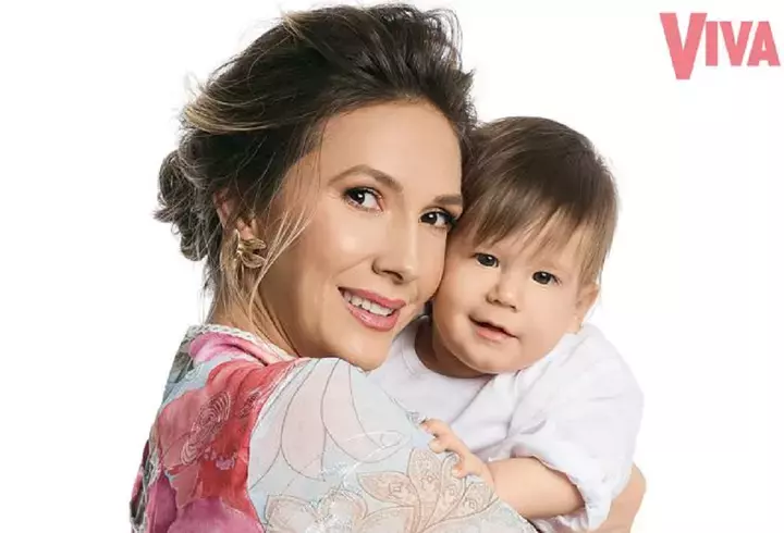 adela-popescu-alaptat-1