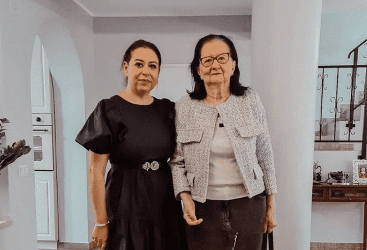 Ruby a purtat o rochie din folie alimentară la VIVA! Influencers Party 2022: "Nu există mai sustenabil de atât"