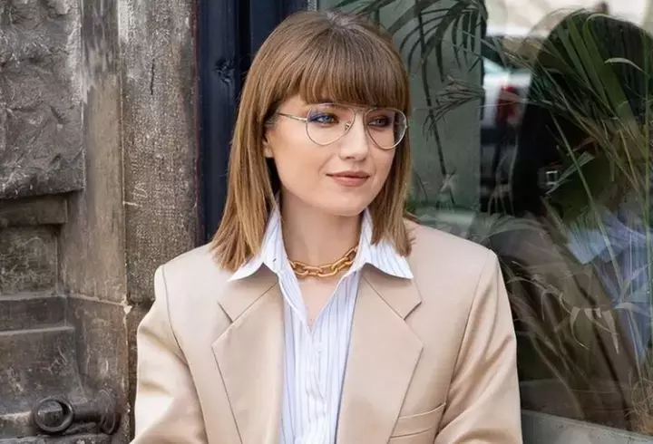 Cum arată și cu ce se ocupă fiica lui Robert Turcescu, la 21 de ani. Ioana Taisia este studentă în SUA și are propria afacere