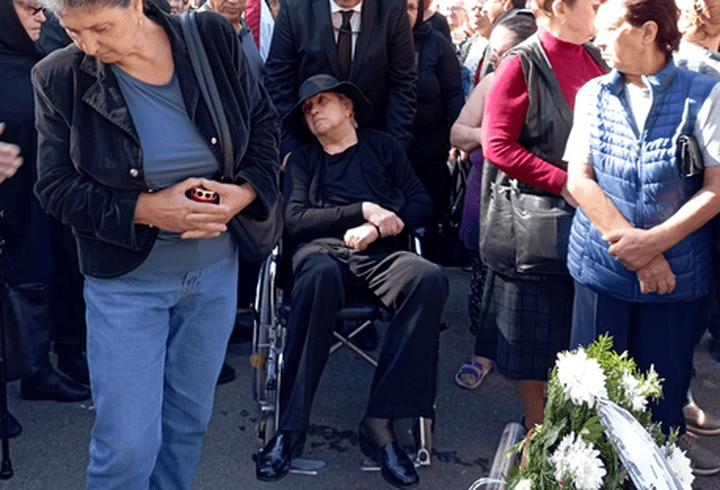 Cine este iubita lui Mario Mutu. Ce părere are Alexandra Dinu despre Mara: „S-au cunoscut. Mama a zis că e...”