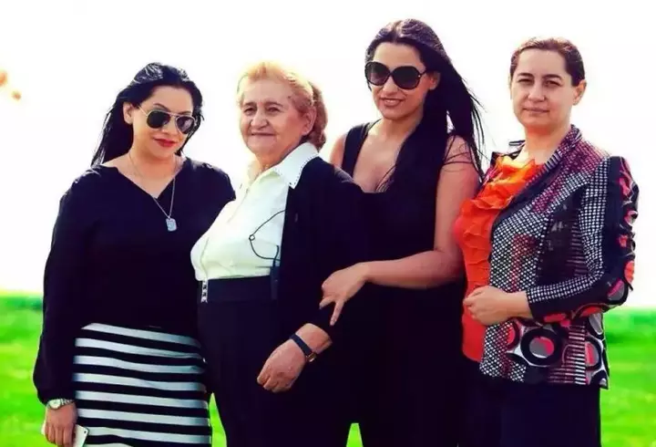 Cum arată și cu ce se ocupă fiica lui Robert Turcescu, la 21 de ani. Ioana Taisia este studentă în SUA și are propria afacere