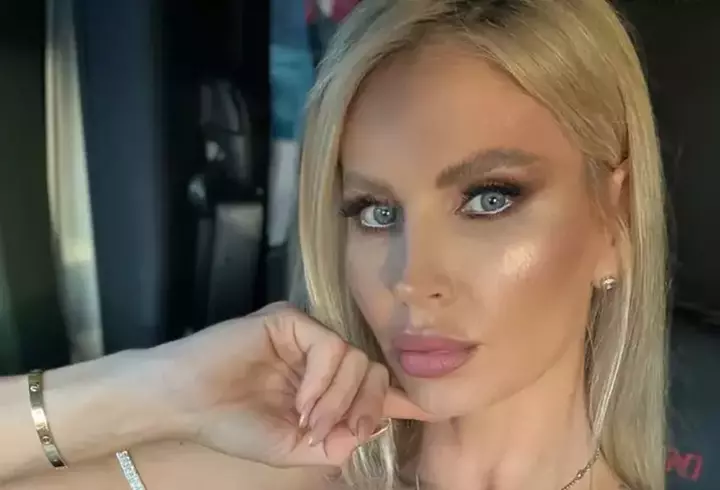 Ilie Năstase neagă despărțirea de Ioana Simion, deși ea a spus că ruptura e definitivă: „Stau cu ea în aceeași casă. De ce să mă împac, când noi doi nu am fost certați?”