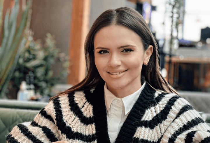 Cum arată Elena Băsescu după ce s-a spus că ar fi exagerat cu operațiile estetice