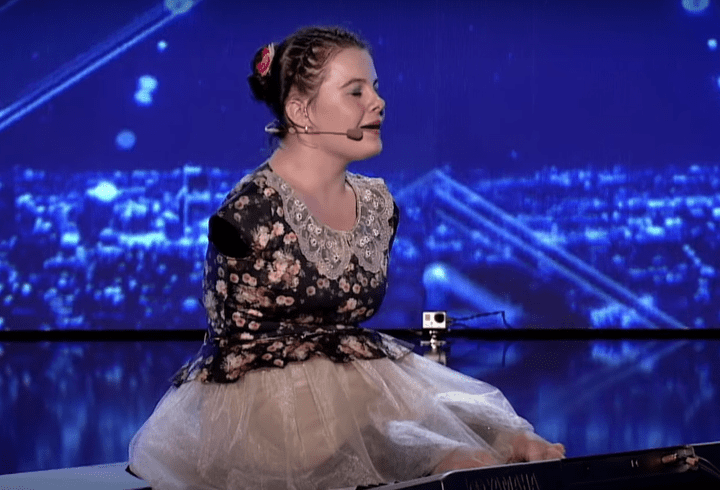 Mirela Banias de la Insula Iubirii a împlinit 40 de ani. Fosta concurentă este de nerecunoscut