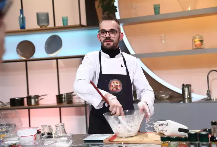 cine-sunt-finalistii-chefi-la-cutite-sezonul-10-6