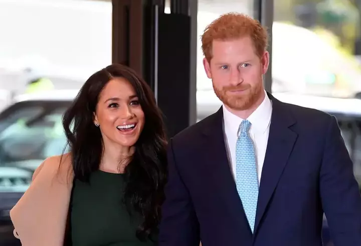 Cătălin Botezatu a împlinit 56 de ani. Imagini fabuloase de la petrecere: "Regele sufletului meu"