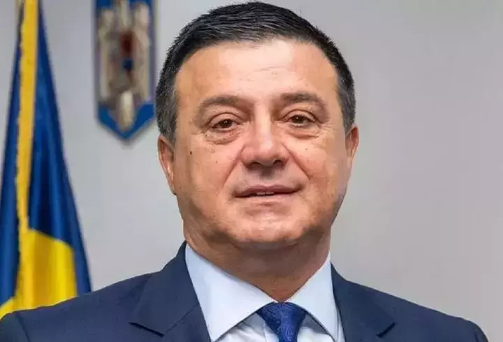 Bianca Drăgușanu a ajuns pe mâna medicilor, cu fața umflată, din cauza unei alergii: "I s-au administrat perfuzii"