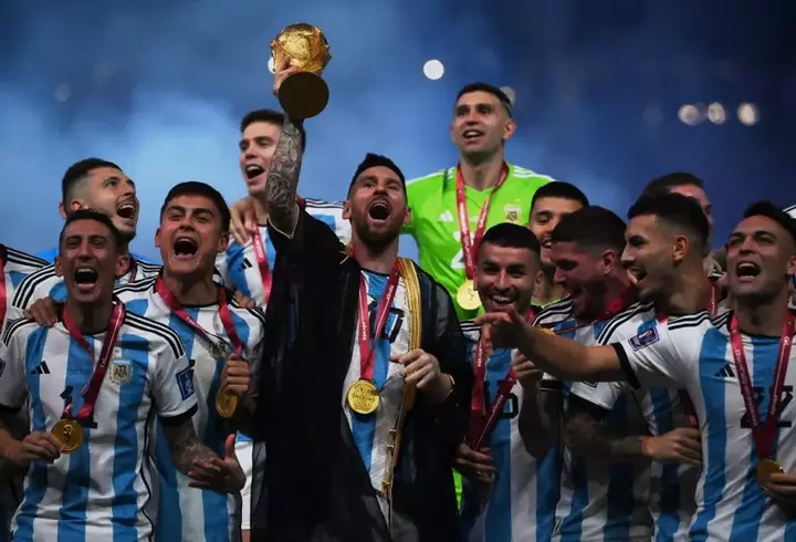 Andreea Antonescu s-a externat din spital, la 3 zile după ce a născut: „Abia aștept să o duc pe bubulina acasă”. Noi imagini cu fiica artistei