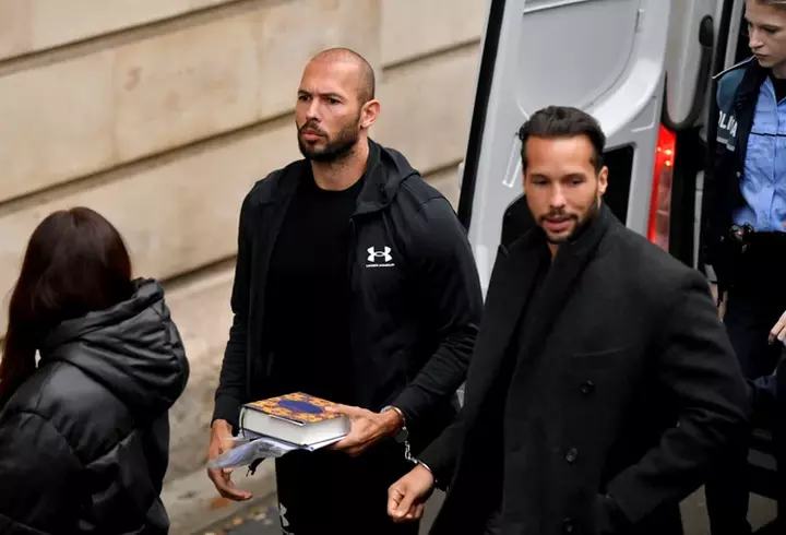 Cum se înțelege Alina Sorescu cu fiicele ei, după divorțul de Alexandru Ciucu: ”Așa e în viață, și cu suișuri și cu coborâșuri”