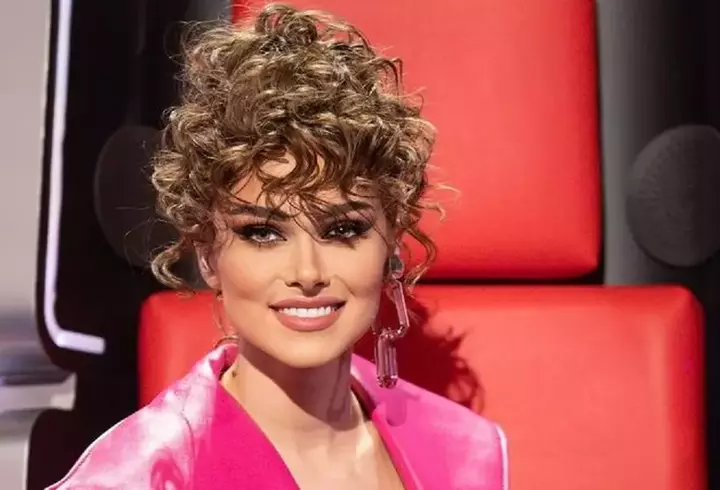 Theo Rose, noi probleme cu sarcină: "Azi noapte am plâns de rău ce îmi era. Am plâns de mila mea”