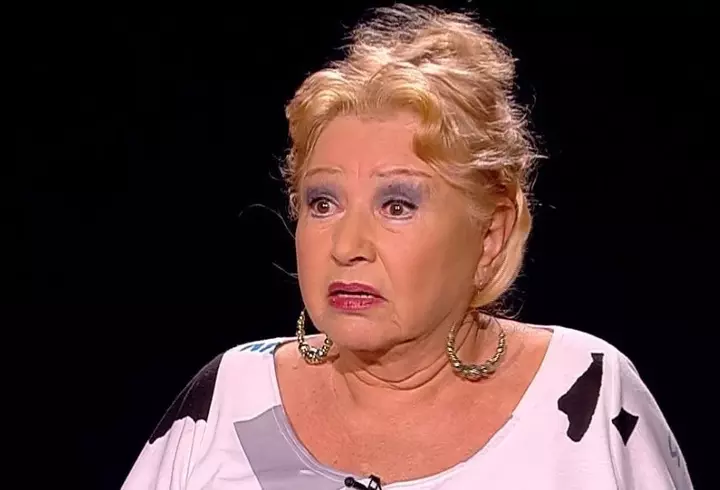 De ce are Iulia Albu fața umflată: "Am această problemă cu..."