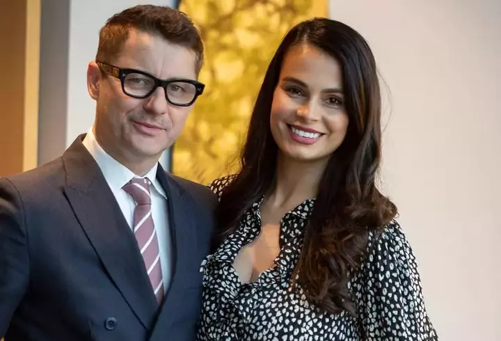 Cine este și cum arată Anca, sora Adrianei Bahmuțeanu. A lucrat în domeniul televiziunii