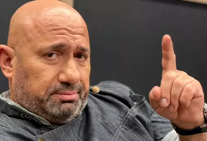 Cine este Ciprian Enea de la „Chefi la cuțite”. Are 13 pașapoarte: „Sunt primul român care a vizitat toate țările lumii”