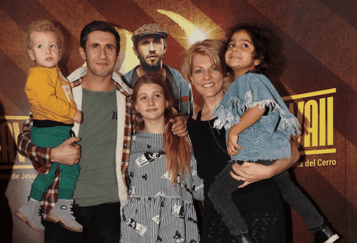 „Tu crezi că aș fi stat cu tine în casă? Ne scoteam ochii”. Adriana Bahmuțeanu a refuzat să locuiască cu soacra. Ce relație are cu mama lui George Restivan