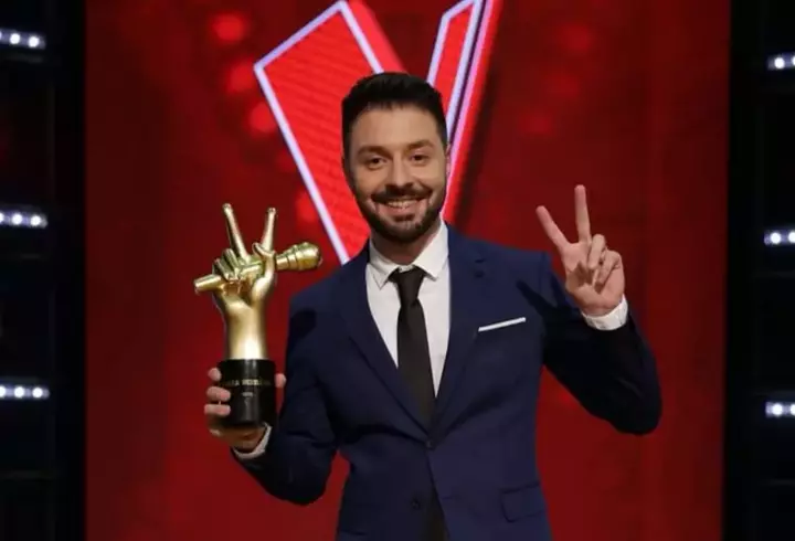 Ce face Andreea Antonescu de fiecare dată când merge la mormântul tatălui său: ”Viața nu e despre asta. Eu vorbesc cu el și...”