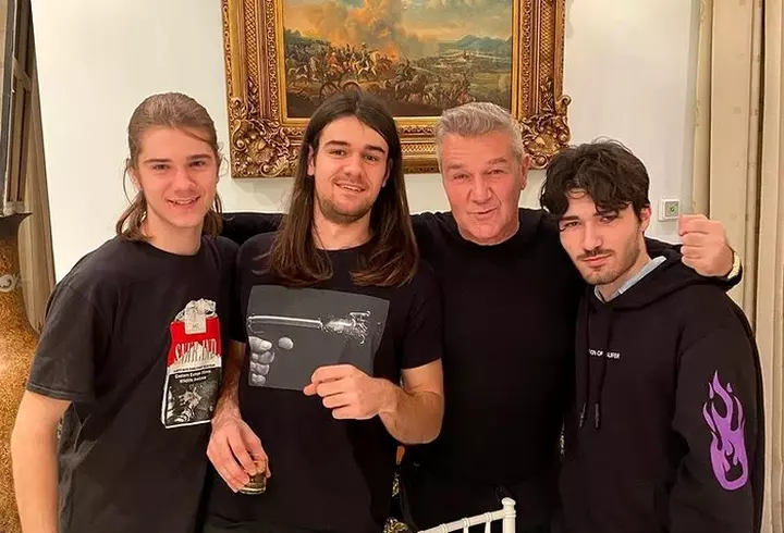 Cum a afectat-o pe Karmen, fiica lui Adrian Minune, celebritatea tatălui ei, în copilărie: "De mică am simțit respingerea celor din jur"