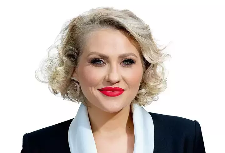 mirela-vaida-10-1-1024x706-1-1