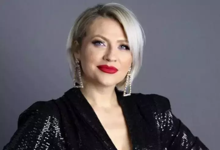 mirela-vaida-si-a-anulat-vacanta-din-cauza-preturilor-la-biletele-de-avion-1