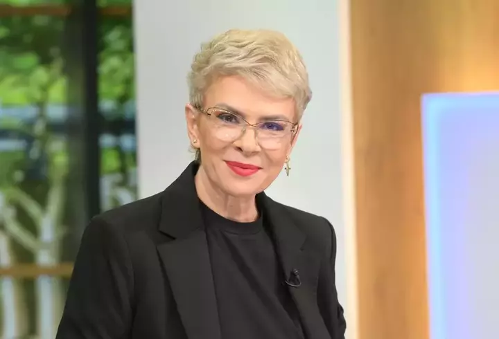 "Îmi este foarte greu să pot avea acces la fiul meu". De ce nu-și poate vedea Oana Ioniță băiatul, după divorțul de soțul ei, Florin Budnaru