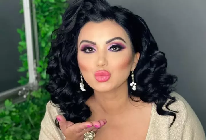 „O întreb dacă e copilul meu și îmi spune că da. Ia-ți copilul de unde nu-i”. Ema Oprișan de la Insula Iubirii s-a trezit că i-a fost adus alt bebeluș, la maternitate, iar asistentele nu și-au dat seama